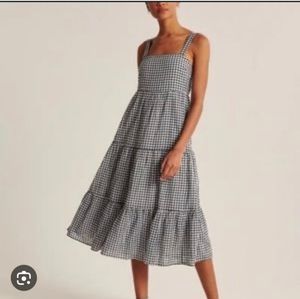 Abercrombie & Fitch Gingham Tiered Midi Dress